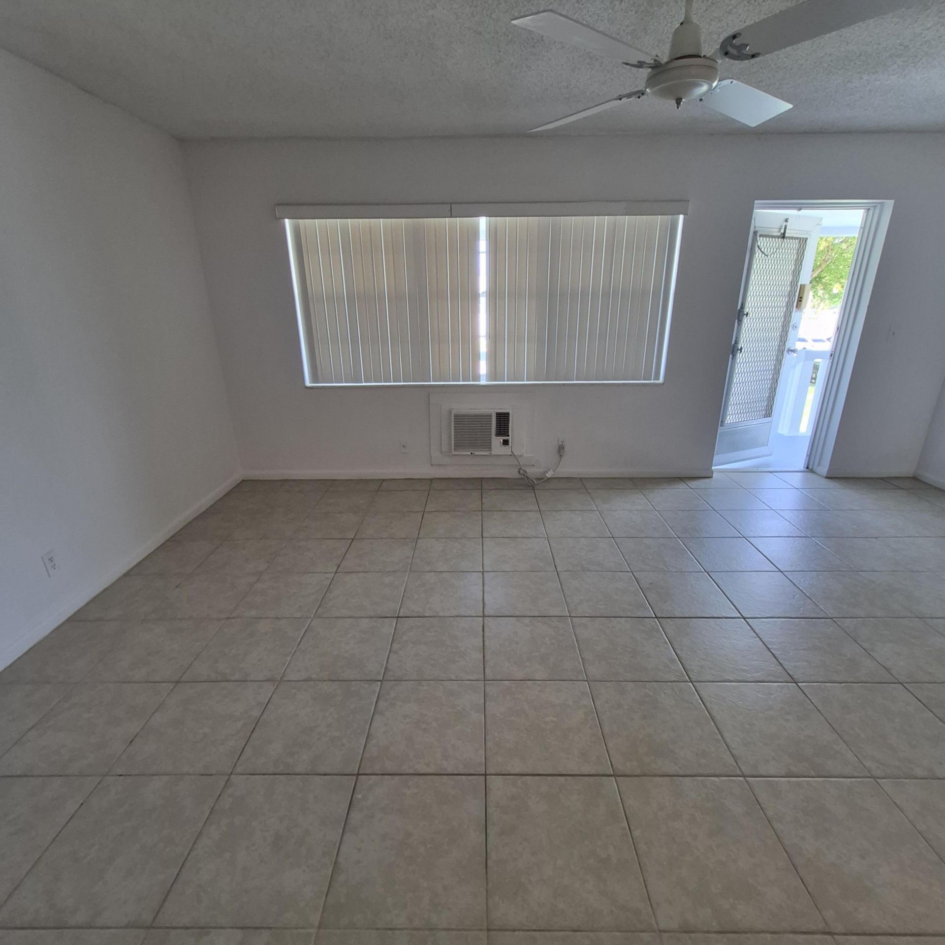 293 Sheffield L, Unit 2930, West Palm Beach, FL 33417 Photo