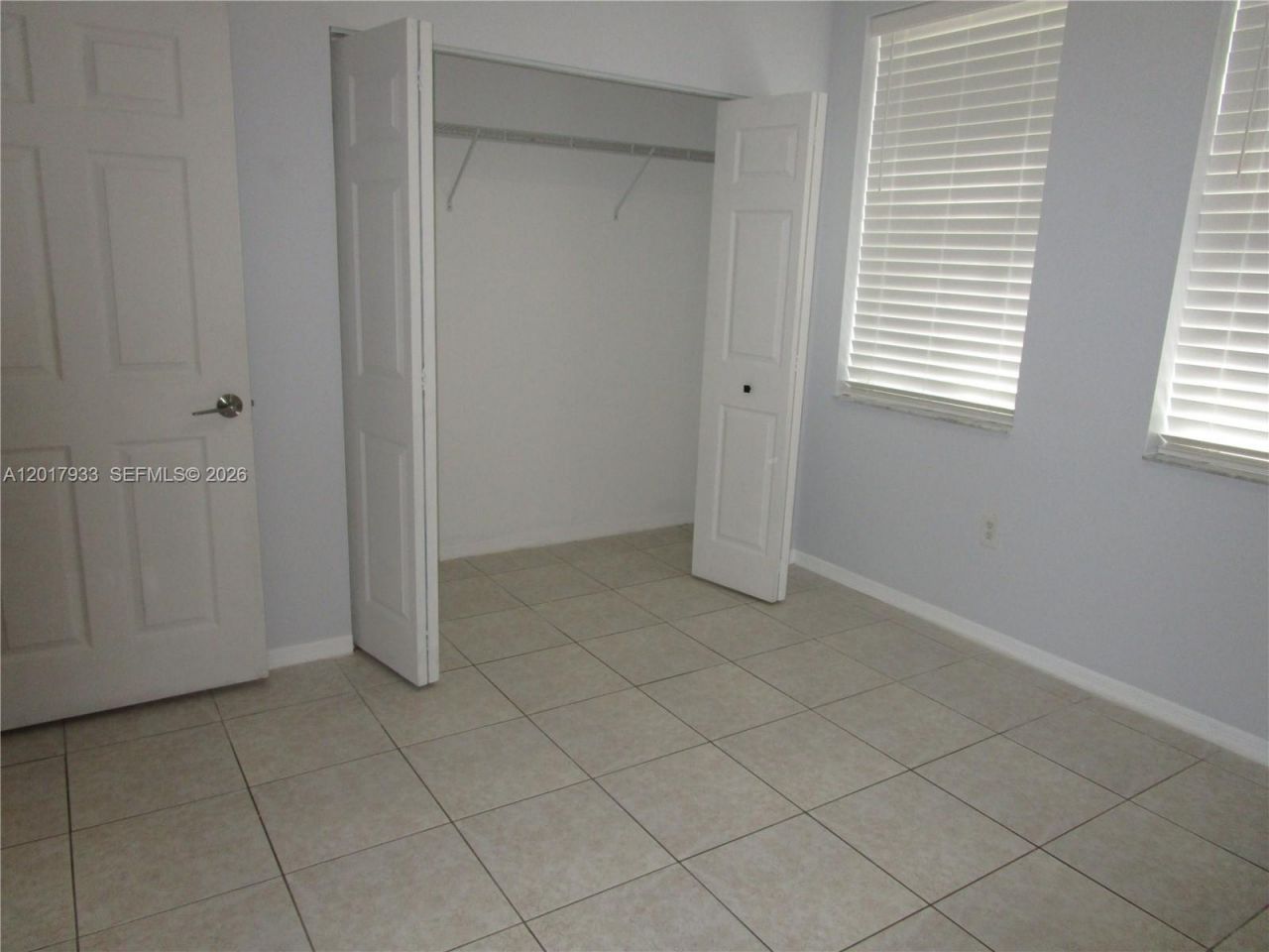 2261 NE 42nd Cir , Homestead, FL 33033 Photo