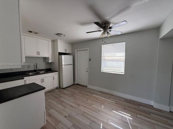 4393 Davis Rd , Unit 1, Lake Worth, FL 33461