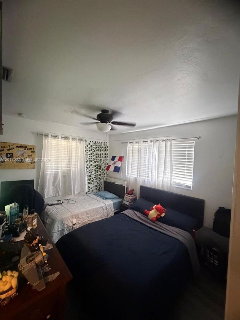 621 SW 71st Ter , Pembroke Pines, FL 33023 Photo