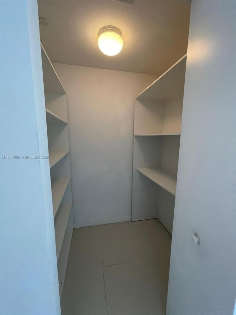 5300 Paseo Blvd , Unit 604, Doral, FL 33166 Photo