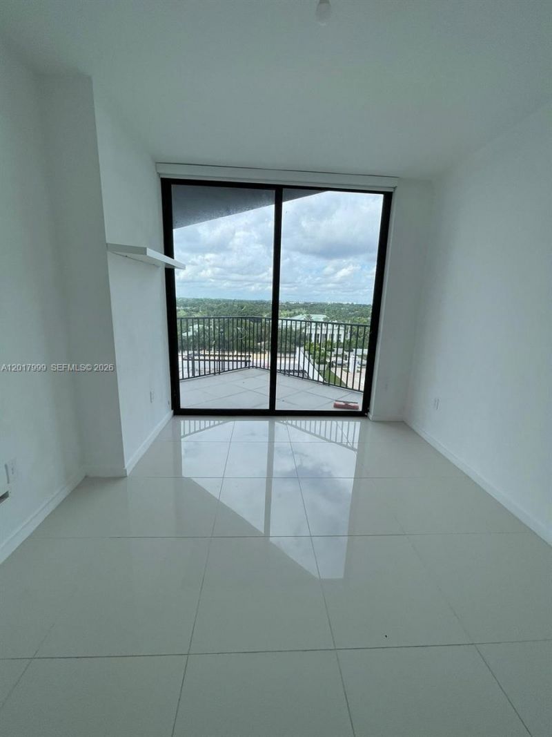 5300 Paseo Blvd , Unit 604, Doral, FL 33166 Photo