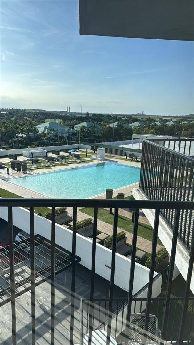 5300 Paseo Blvd , Unit 604, Doral, FL 33166 Photo