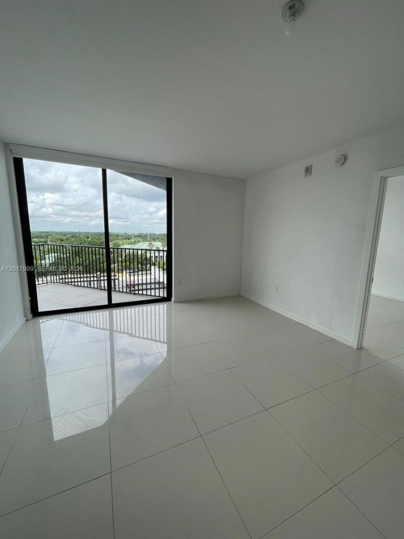5300 Paseo Blvd , Unit 604, Doral, FL 33166 Photo