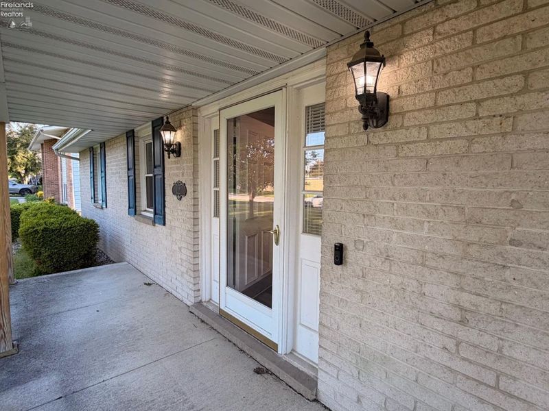 1021 Kennedy Lane, Fostoria, OH 44883 Photo 3