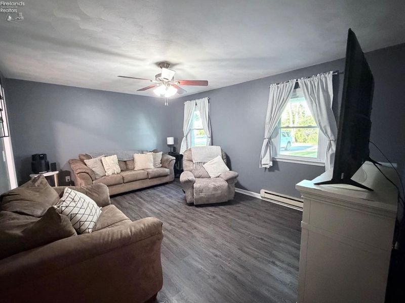 1021 Kennedy Lane, Fostoria, OH 44883 Photo 9