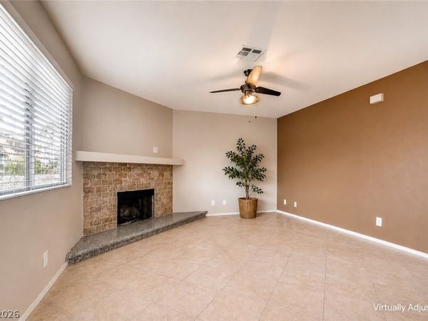 7948 Diamond Rock Way, Unit 102, Las Vegas, NV 89128