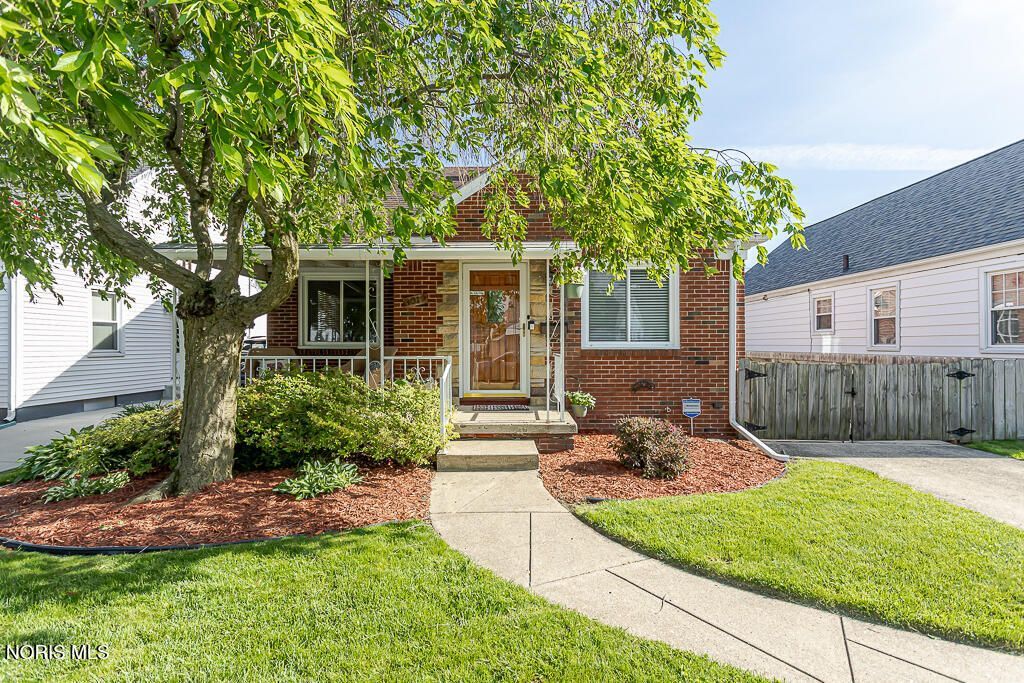 3019 Muirfield Avenue, Toledo, OH 43614 Main Photo