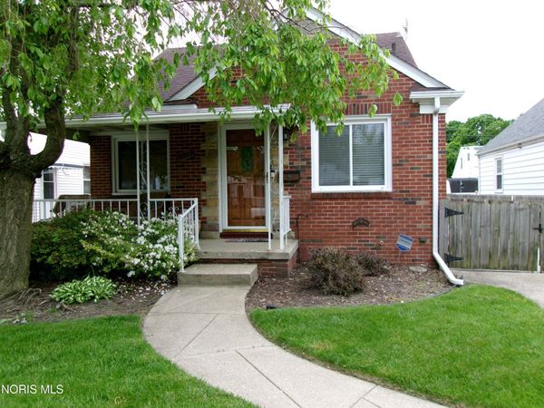 3019 Muirfield Avenue, Toledo, OH 43614