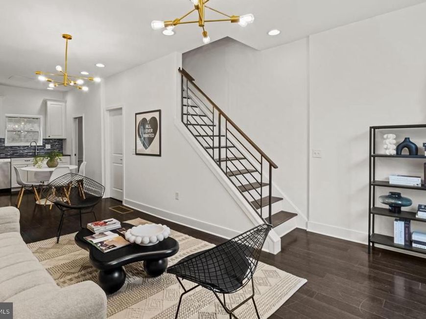 1834 Sepviva Street, Philadelphia, PA 19125 Main Photo