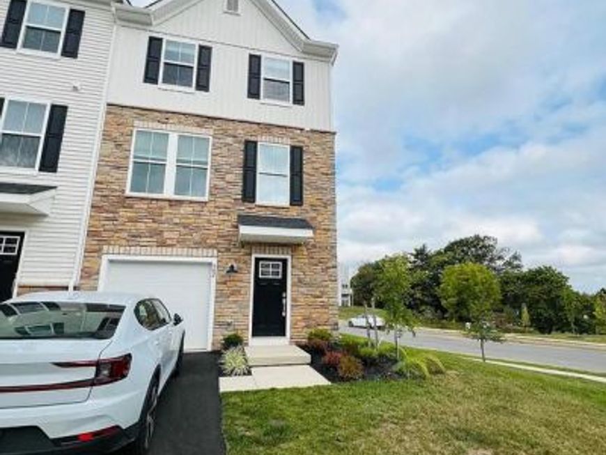 902 Magnolia Lane, Spring City, PA 19475 Main Photo