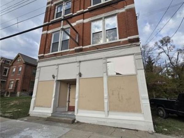 1740 Queen City Avenue, Cincinnati, OH 45214