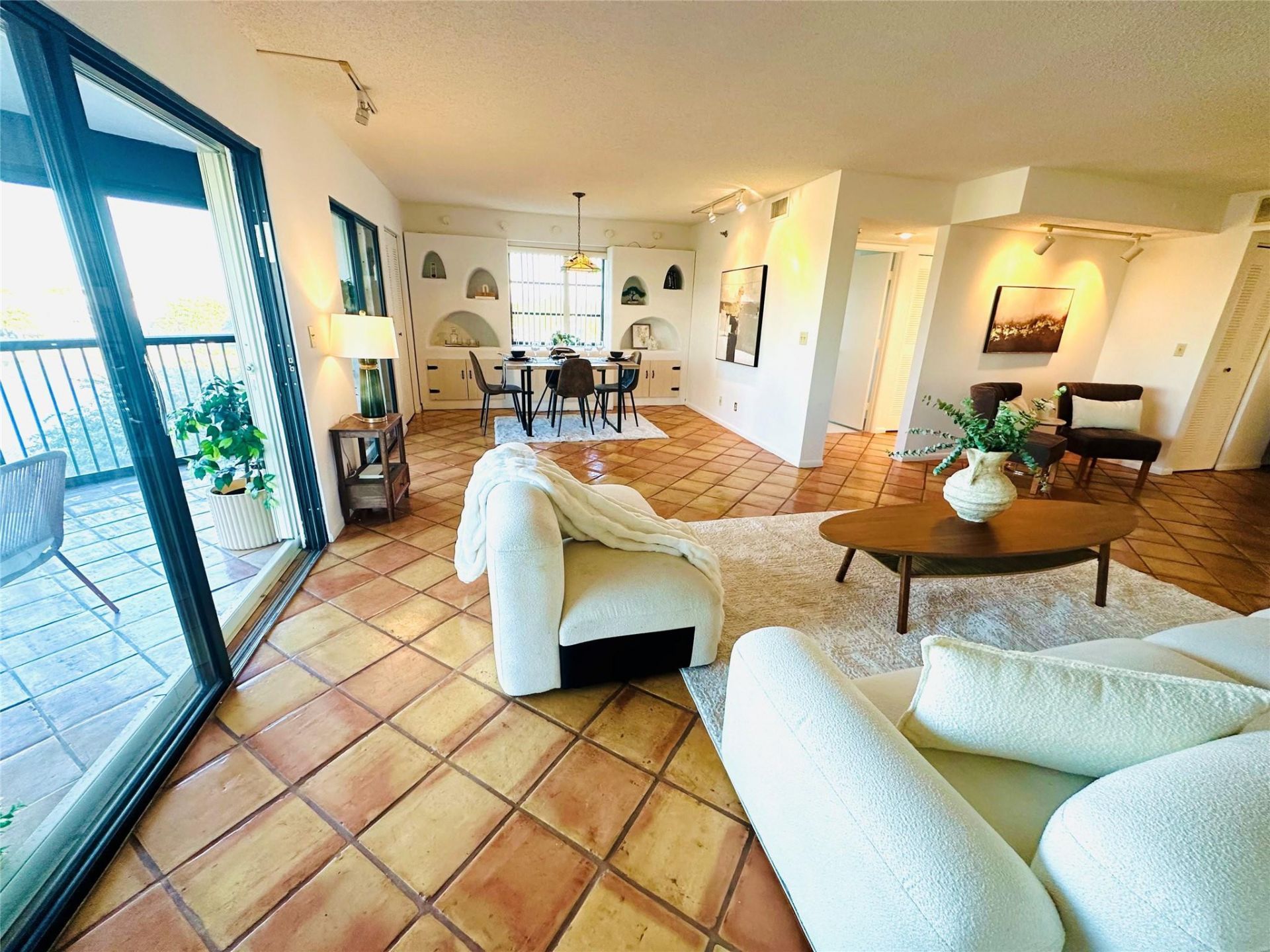 7370 S Oriole Boulevard, Unit 607, Delray Beach, FL 33446 Photo