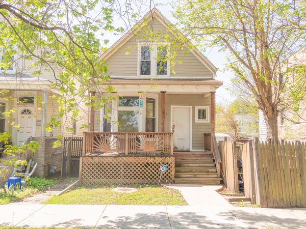 2920 N Richmond Street, Chicago, IL 60618