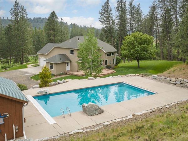 12421 E Mt Spokane Park Dr, Mead, WA 99021