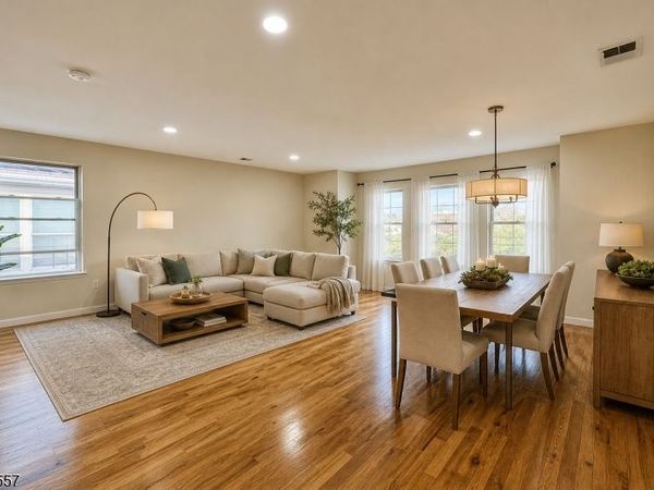 64 1St St, Unit 3, Newark, NJ 07107