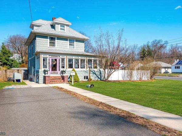 302 Mountainview Ter, Dunellen, NJ 08812