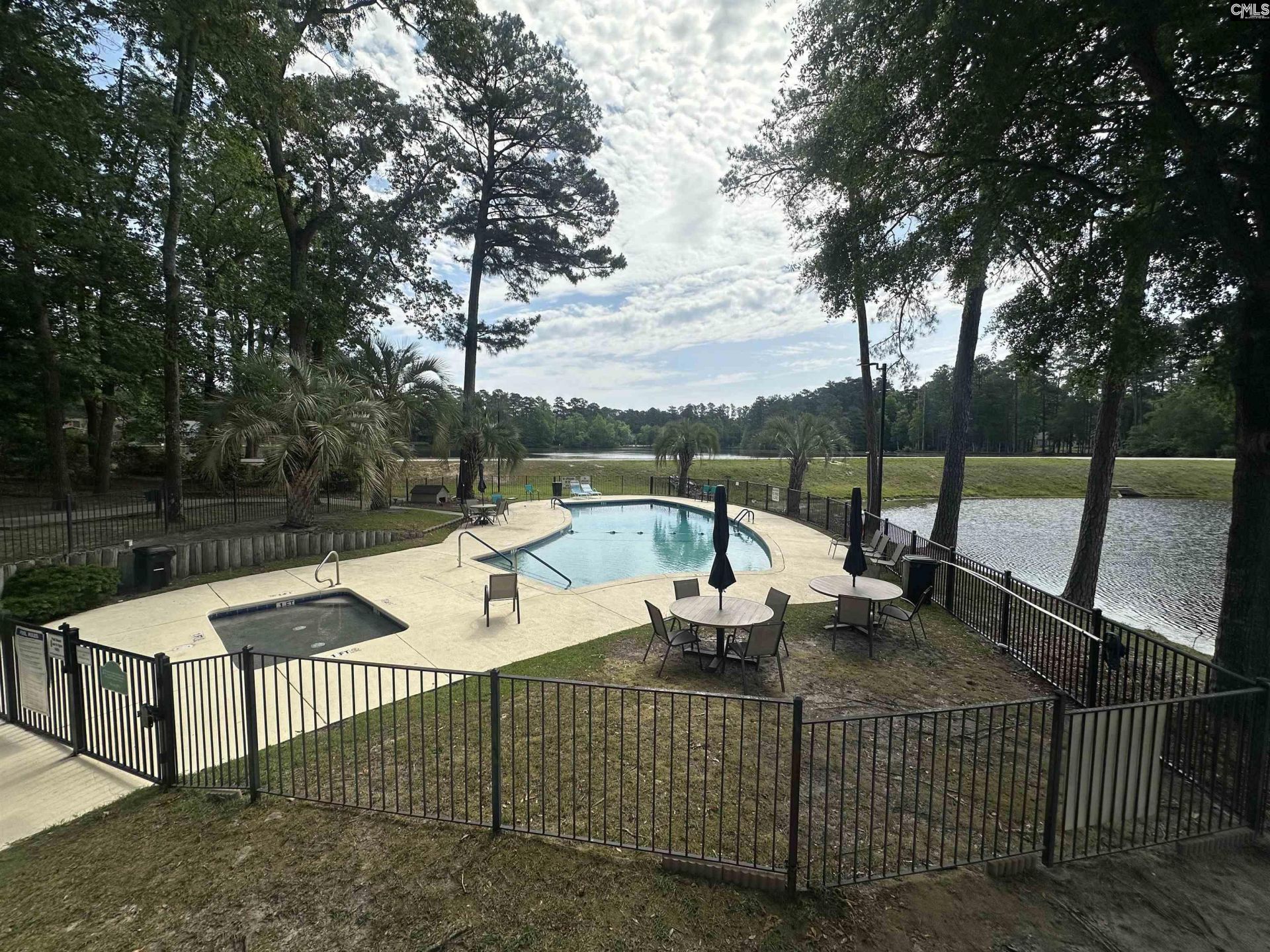 232 Twin Oaks Lane  Photo 33