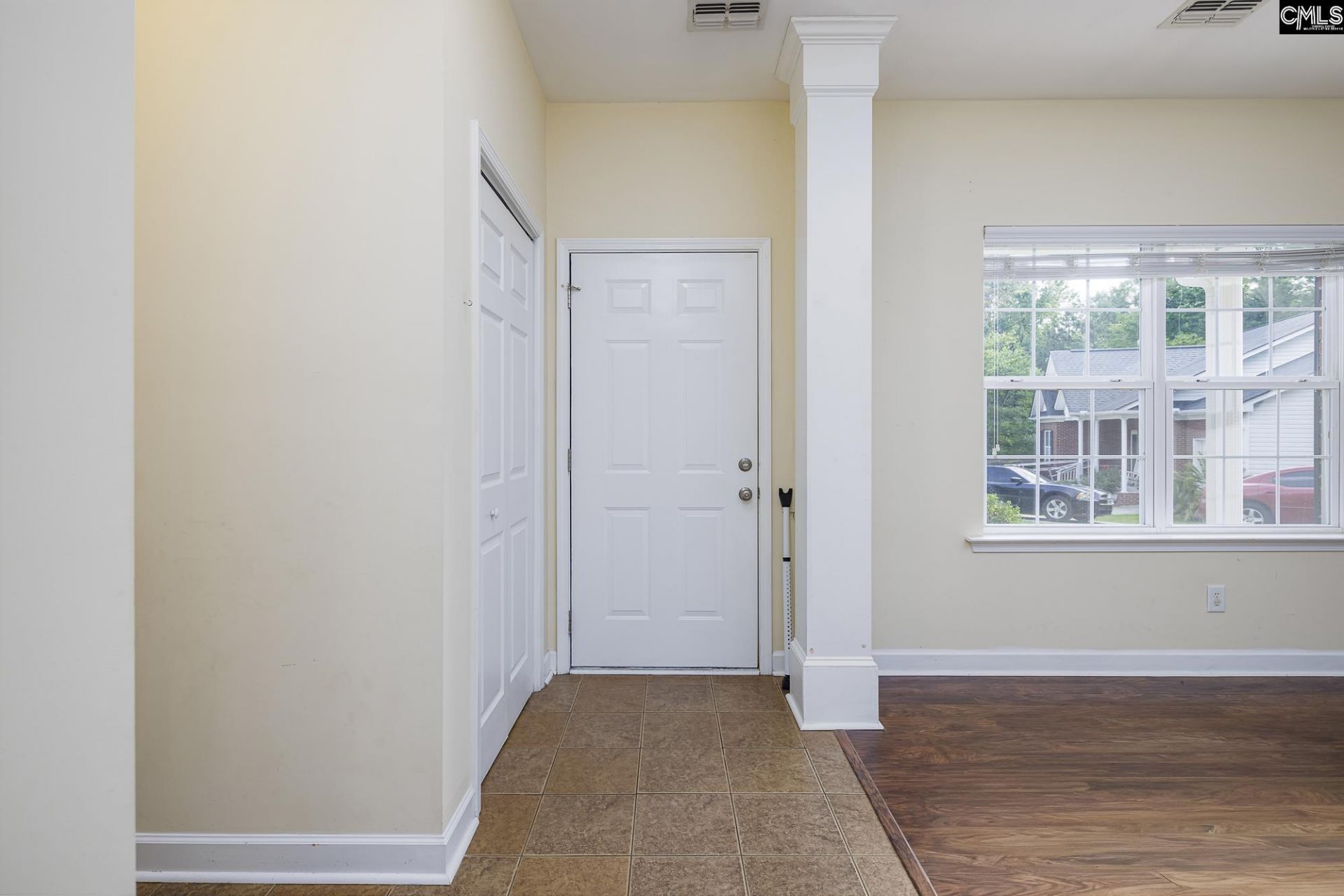 232 Twin Oaks Lane  Photo 4