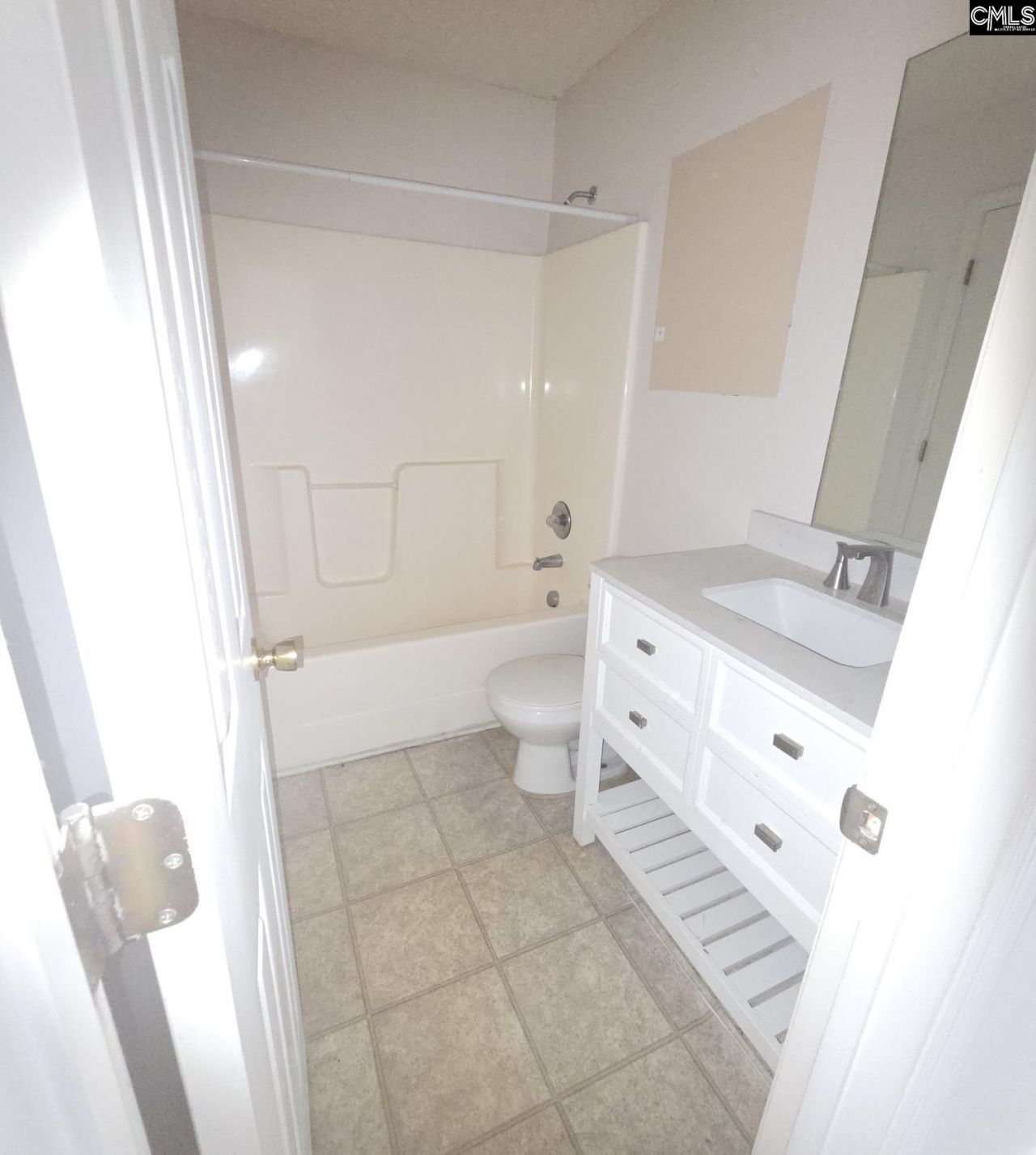 423 Regency Park Drive  Photo 8