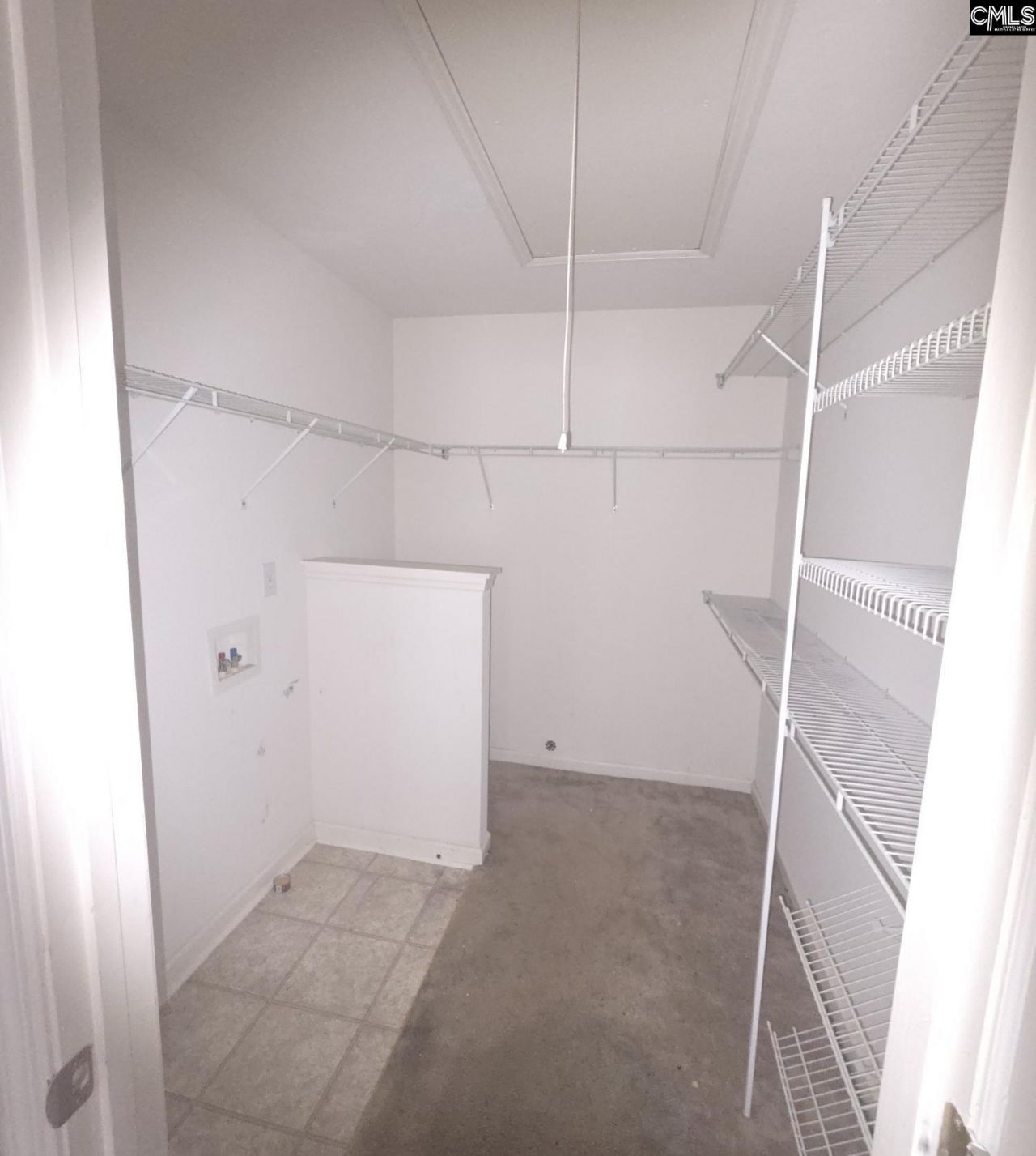423 Regency Park Drive  Photo 9