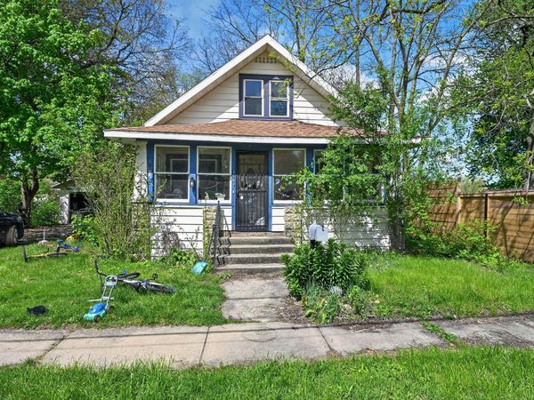 318 N 10th Street, Niles, MI 49120