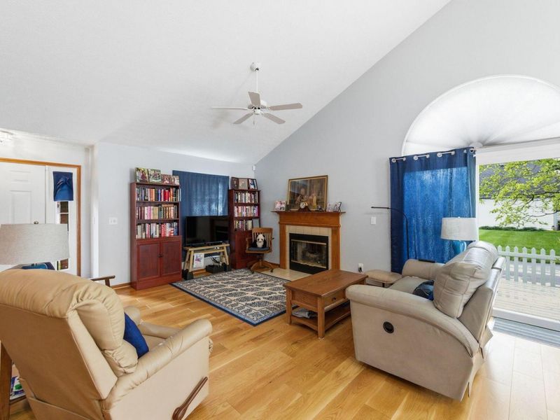 5353 BETHEL PARK Drive, Columbus, OH 43235 Photo 8