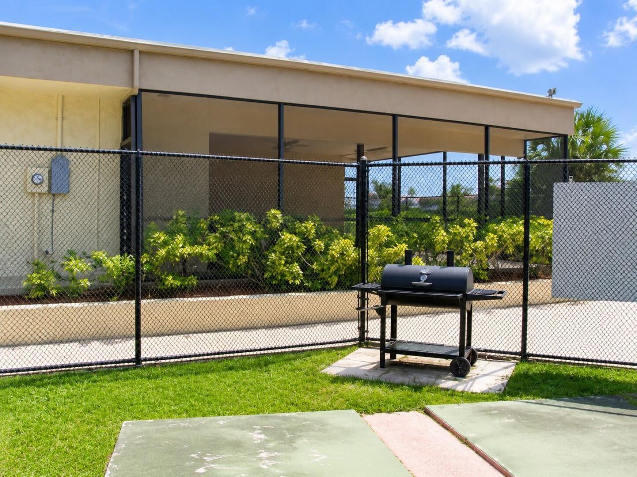9355 SW 8th Street, Unit 223, Boca Raton, FL 33428 Photo