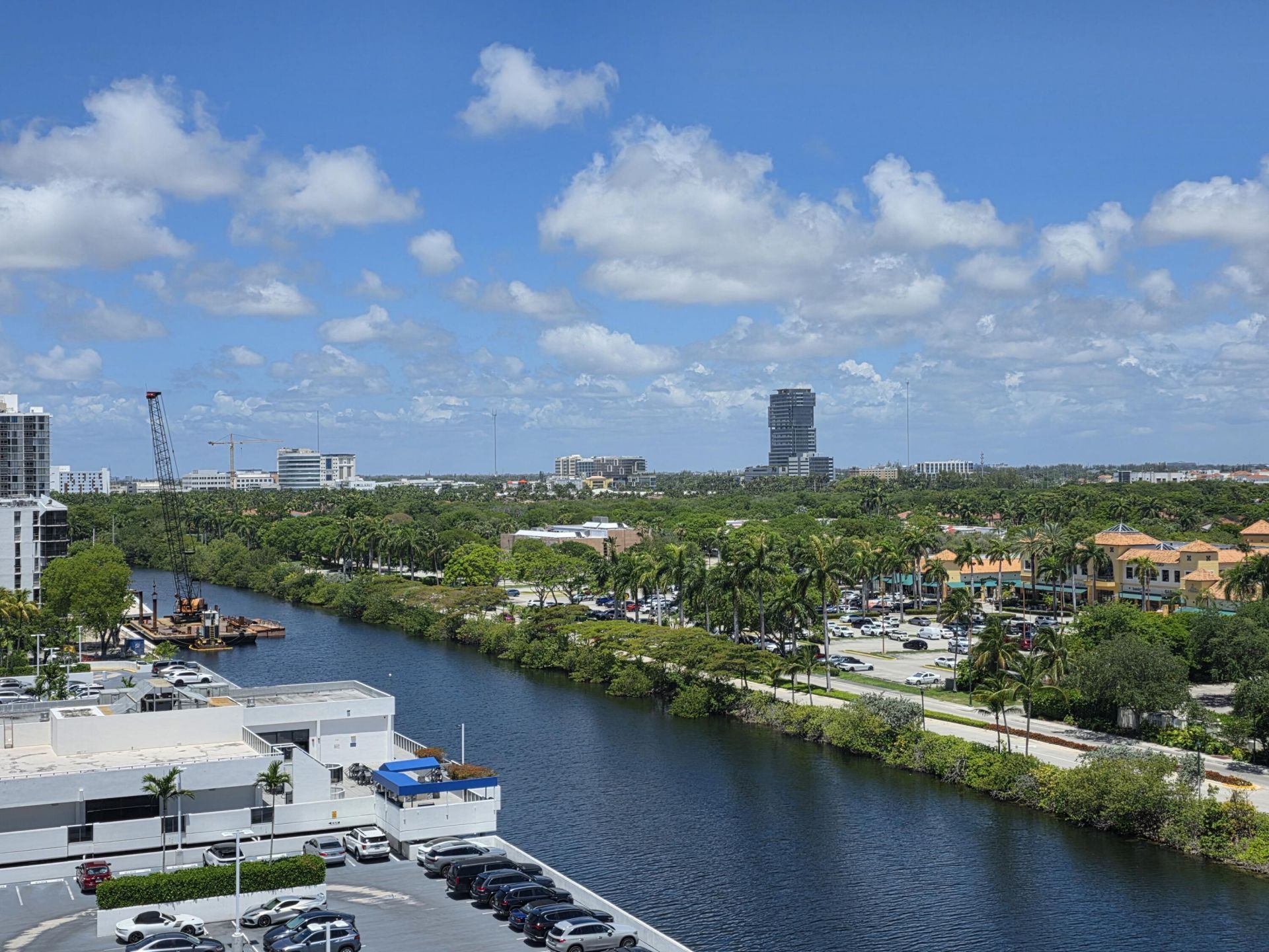 3701 N Country Club Drive, Unit 1008, Aventura, FL 33180 Photo