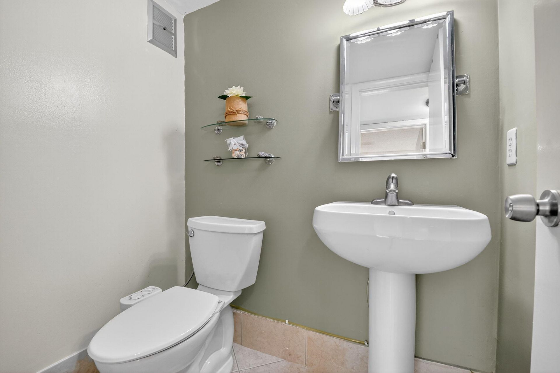 317 N Windsor N N, West Palm Beach, FL 33417 Photo