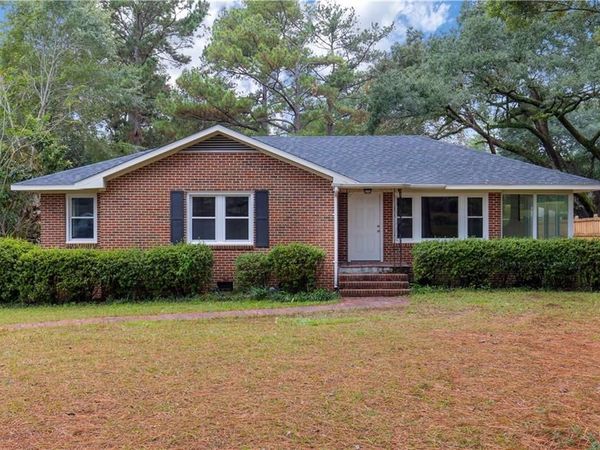 424 Byron Avenue E, Mobile, AL 36609