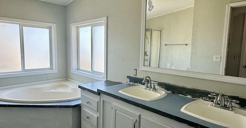 5865 Wren Street, Winnemucca, NV 89445 Photo