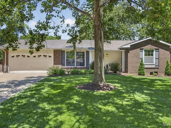 1339 Virginia Drive, Ellisville, MO 63011