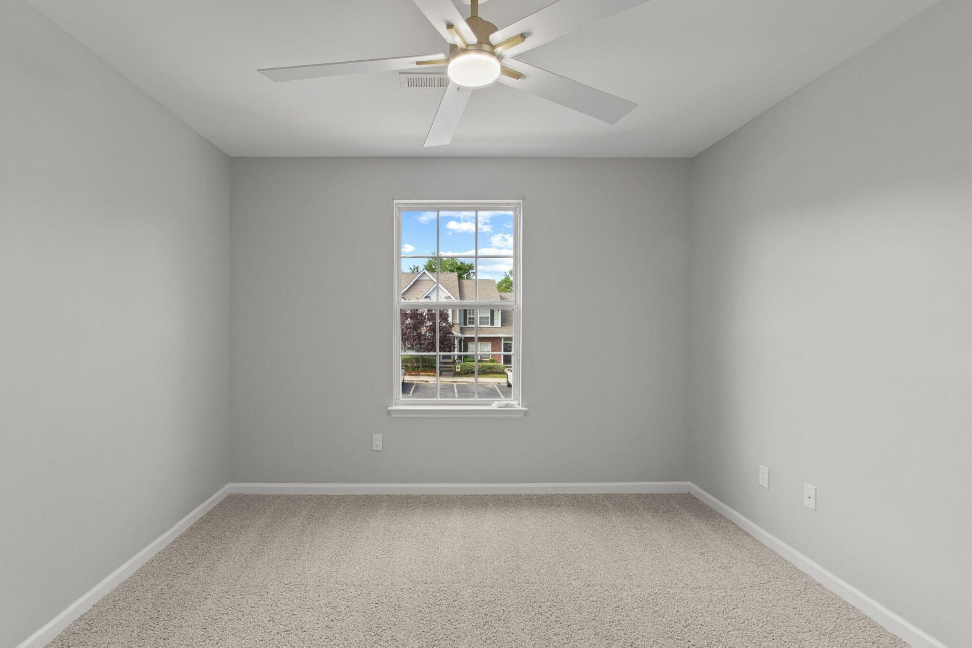 119 Brockman Way Photo 22