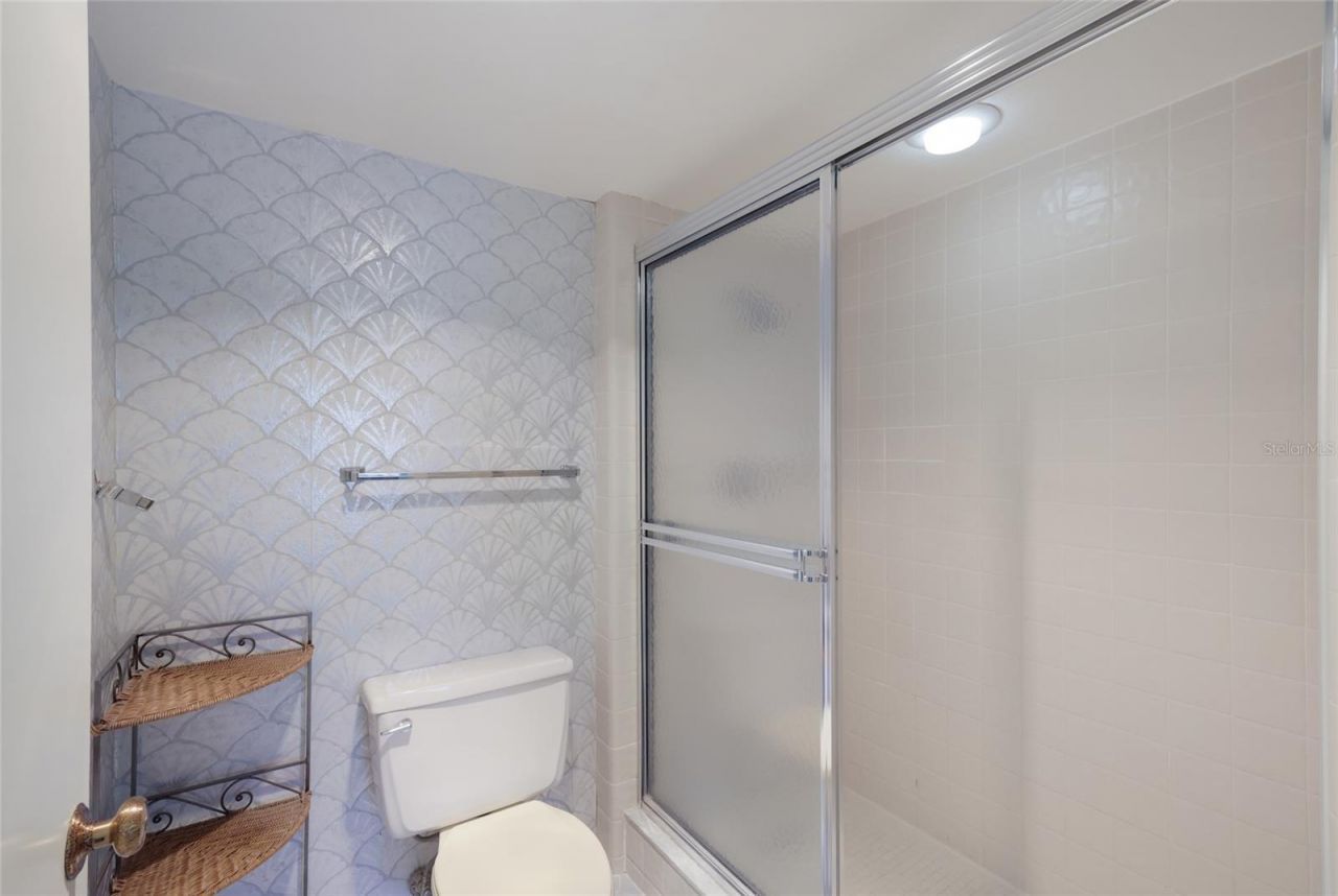 1095 Gulf Of Mexico Drive , Unit 102, Longboat Key, FL 34228 Photo