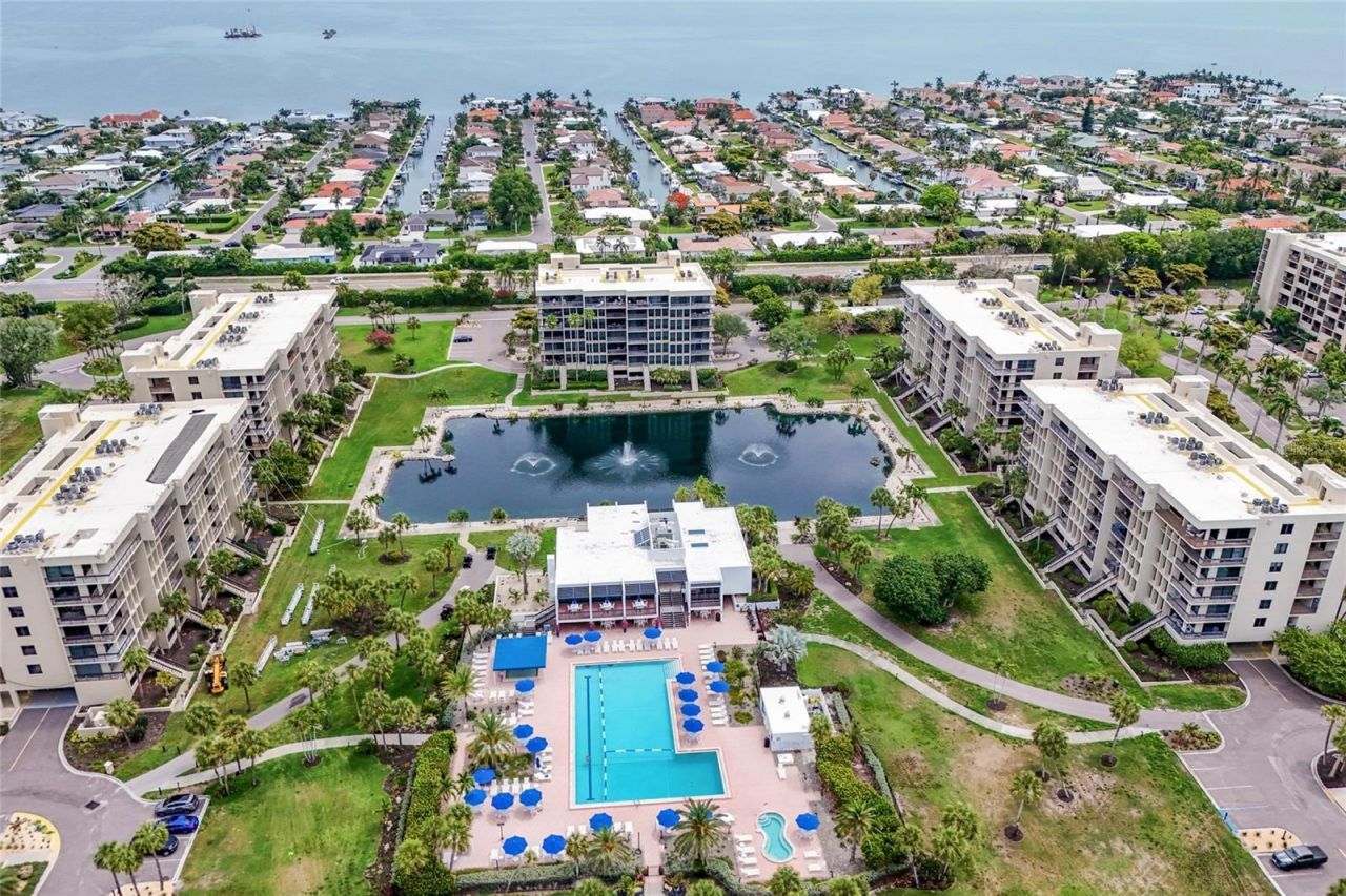 1095 Gulf Of Mexico Drive , Unit 102, Longboat Key, FL 34228 Photo
