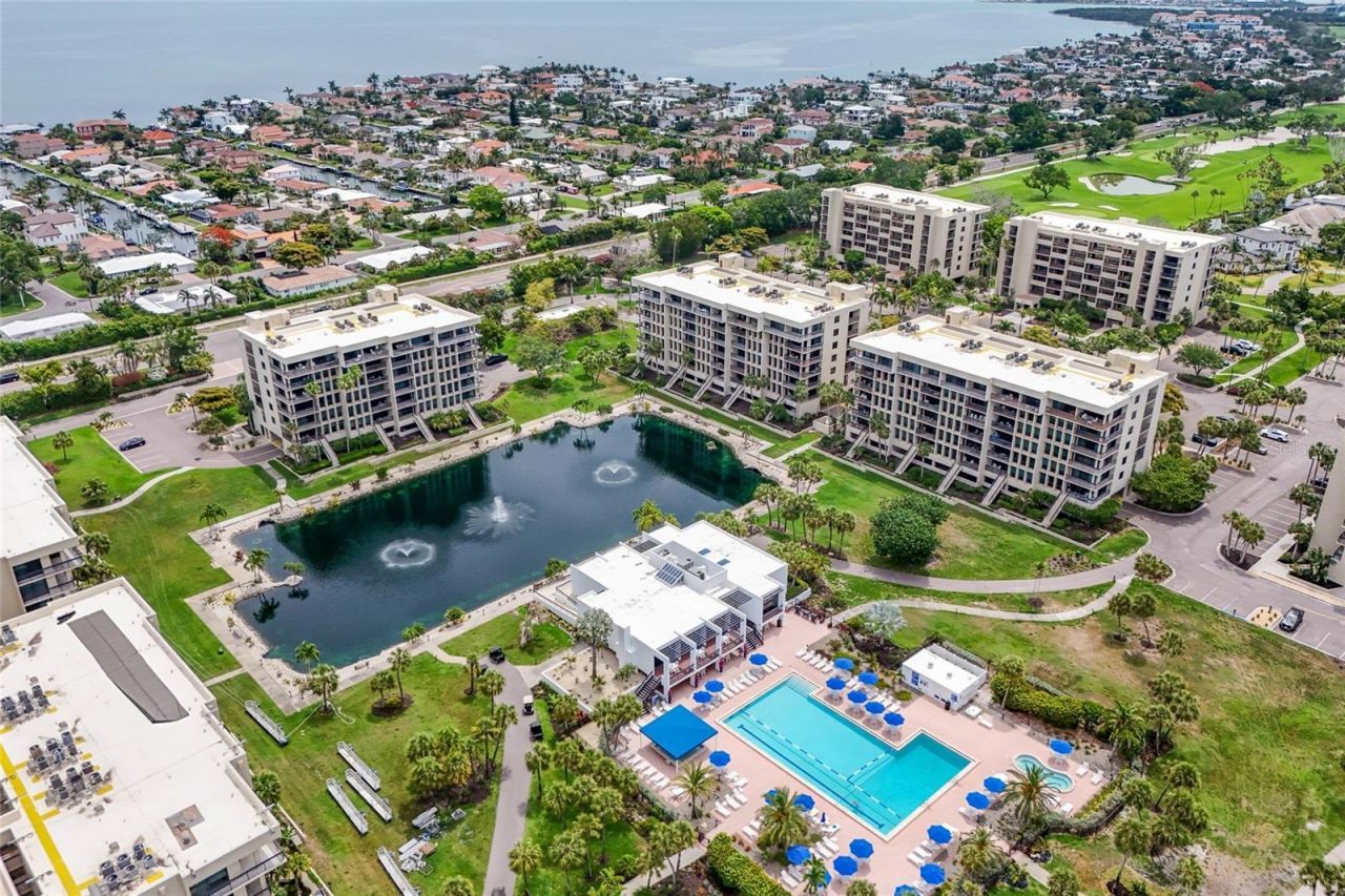 1095 Gulf Of Mexico Drive , Unit 102, Longboat Key, FL 34228 Photo