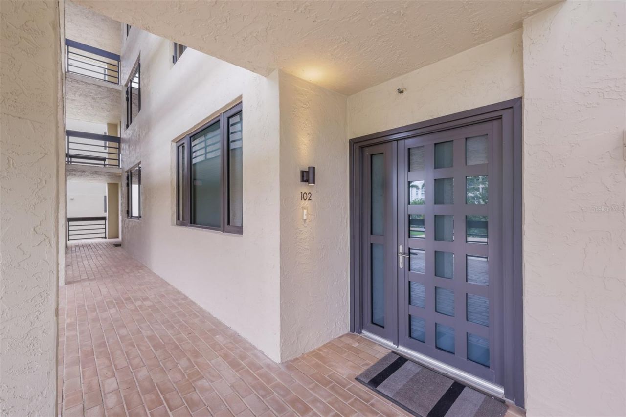 1095 Gulf Of Mexico Drive , Unit 102, Longboat Key, FL 34228 Photo