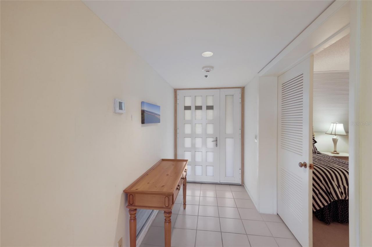 1095 Gulf Of Mexico Drive , Unit 102, Longboat Key, FL 34228 Photo