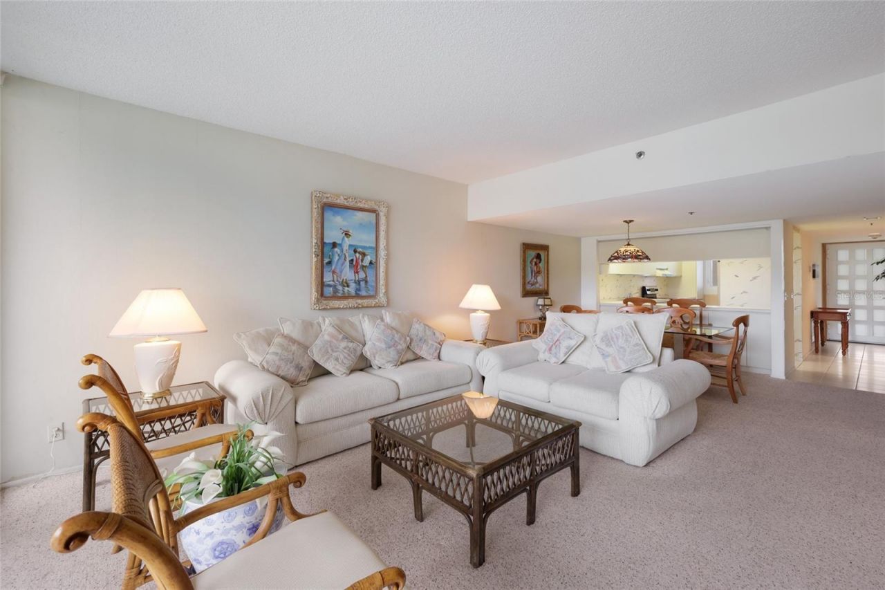 1095 Gulf Of Mexico Drive , Unit 102, Longboat Key, FL 34228 Photo
