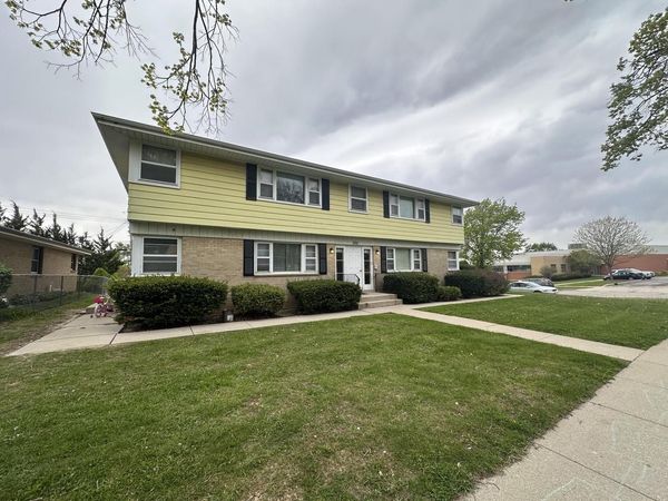 3021 Wanda AVENUE, Milwaukee, WI 53221
