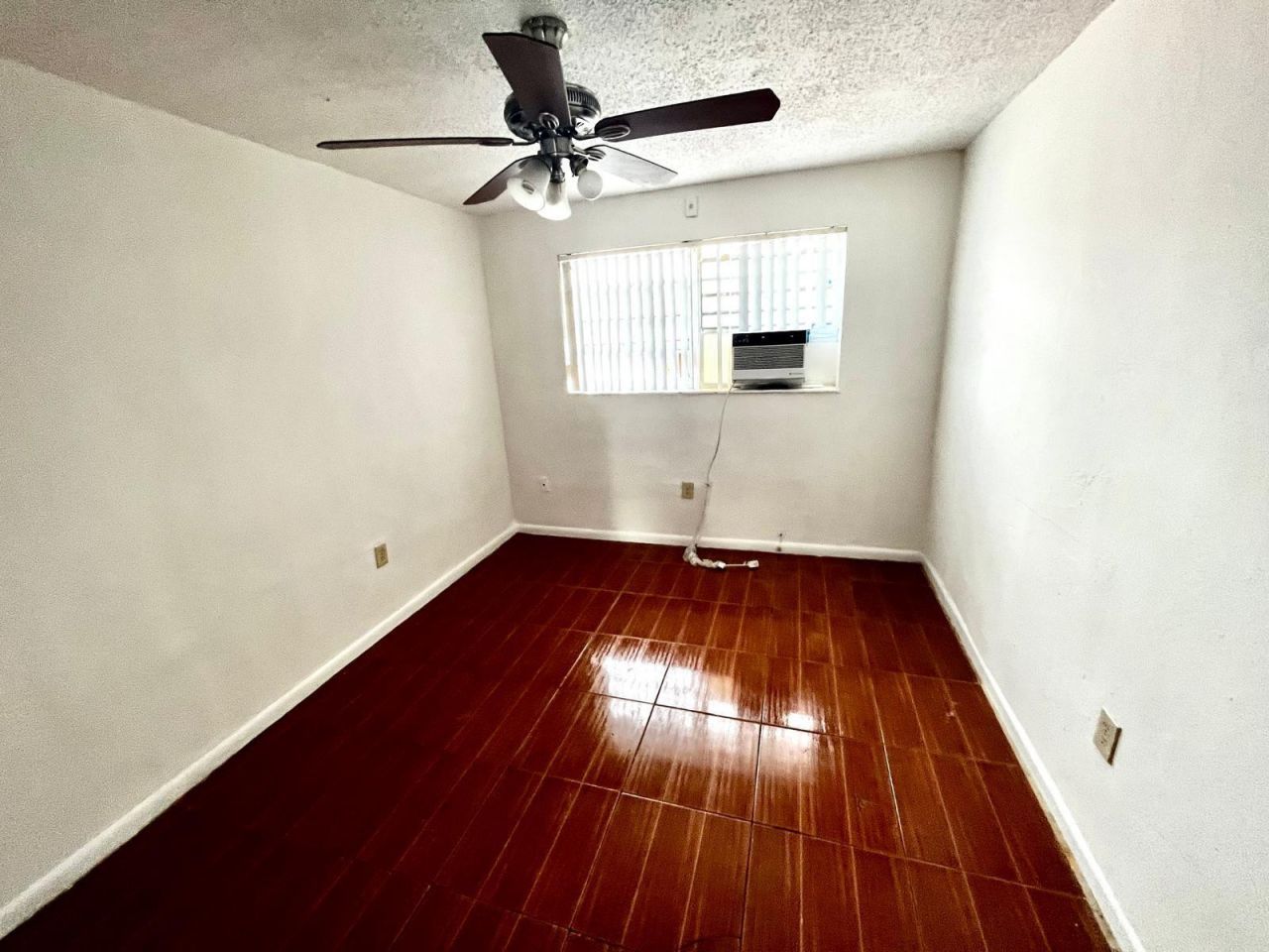 3015 NW 8th Avenue, Unit 9, Miami, FL 33127 Photo