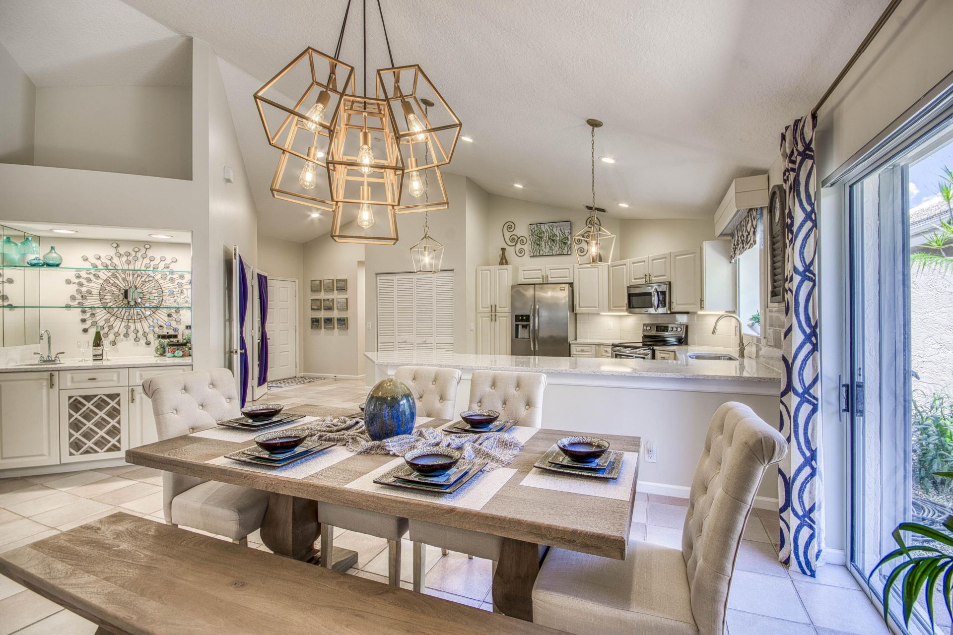 206 Canterbury Drive W, Palm Beach Gardens, FL 33418 Photo