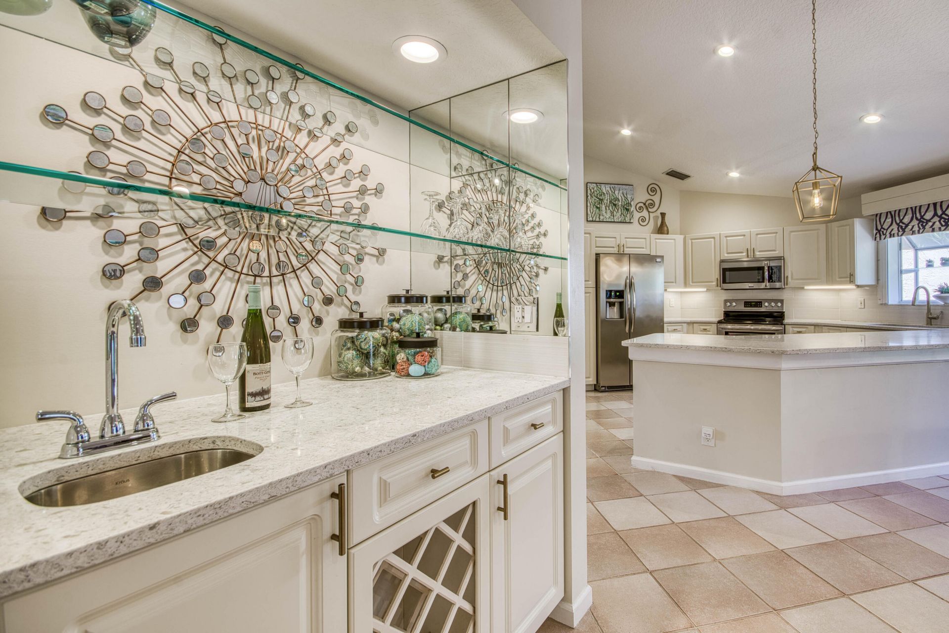 206 Canterbury Drive W, Palm Beach Gardens, FL 33418 Photo