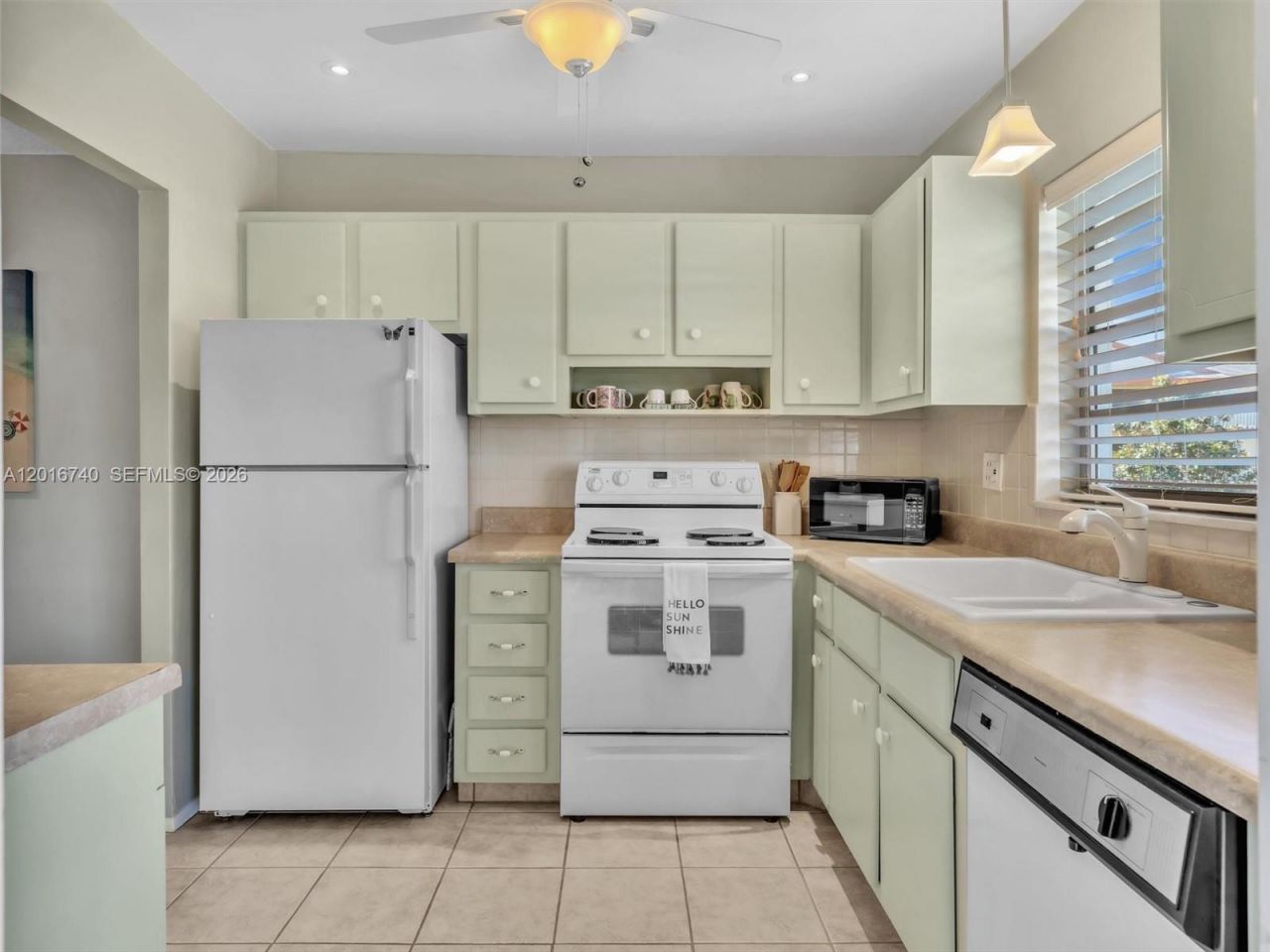 5300 Washington St , Unit J216, Hollywood, FL 33021 Photo