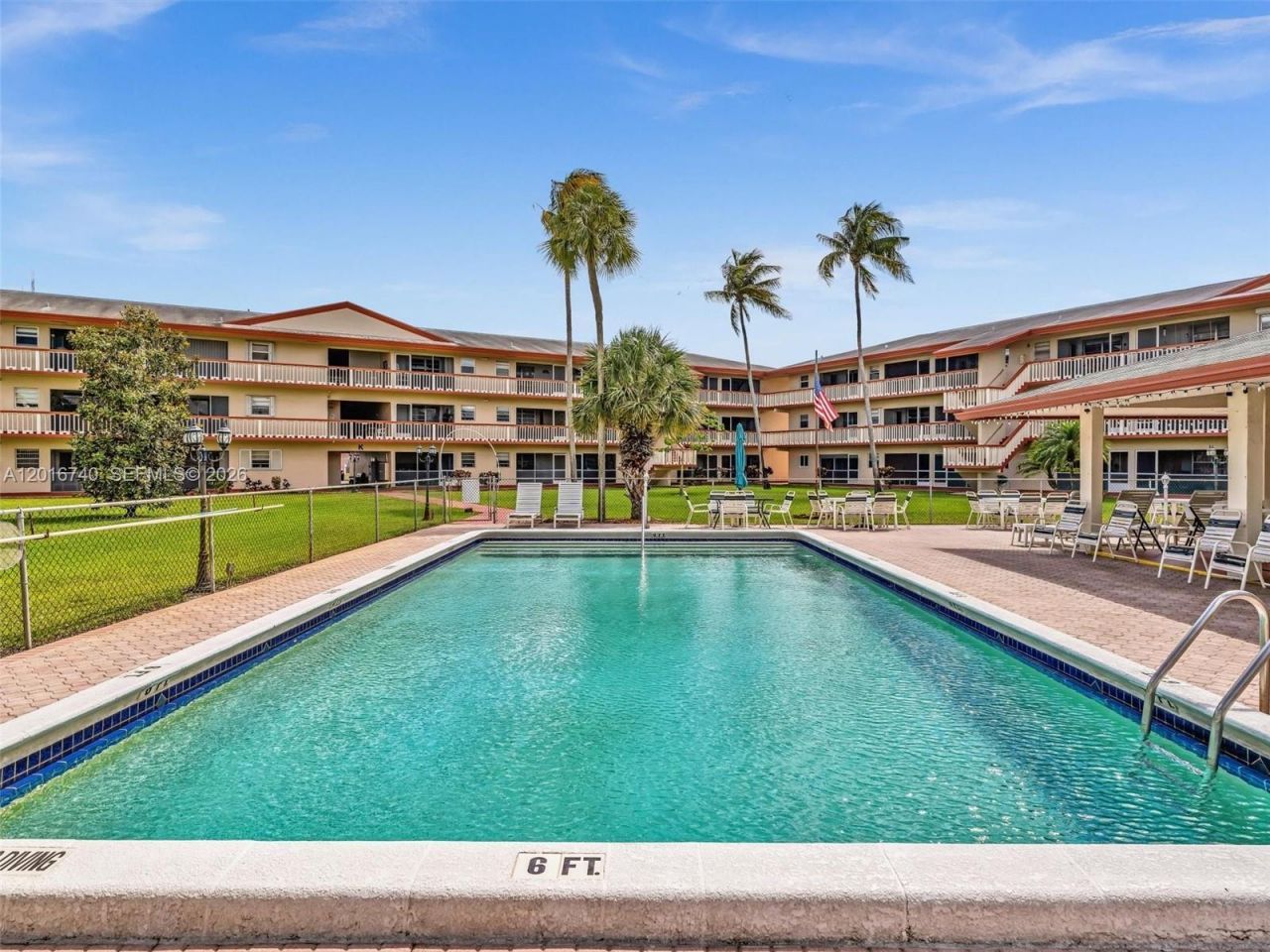 5300 Washington St , Unit J216, Hollywood, FL 33021 Photo