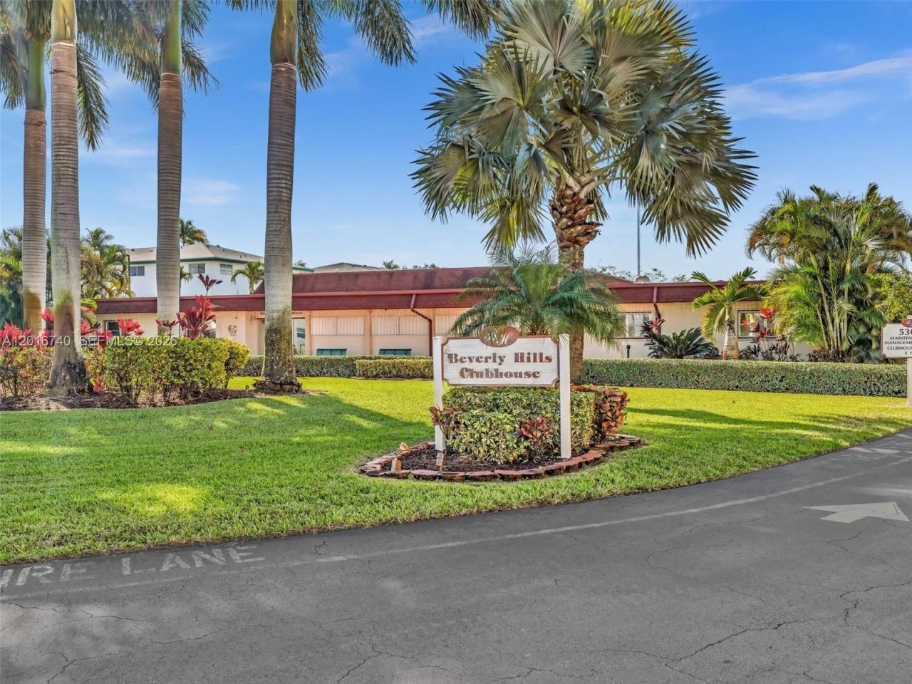 5300 Washington St , Unit J216, Hollywood, FL 33021 Photo
