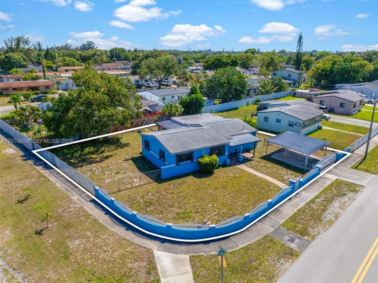 2400 NW 181st Ter, Miami Gardens, FL 33056 Photo