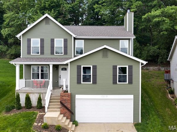 1519 Glenn Brooke Woods Circle , Ballwin, MO 63021