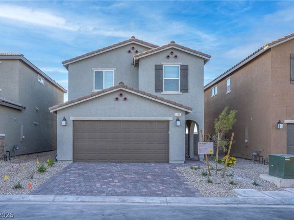 9256 Innot Avenue, Las Vegas, NV 89148